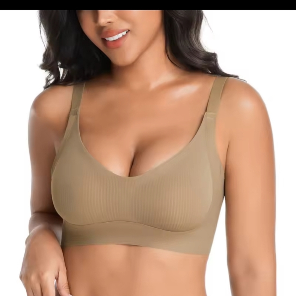 Ribbed Adjustable Wireless Seamless Bra